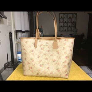 Coach purse Reversible tote purse